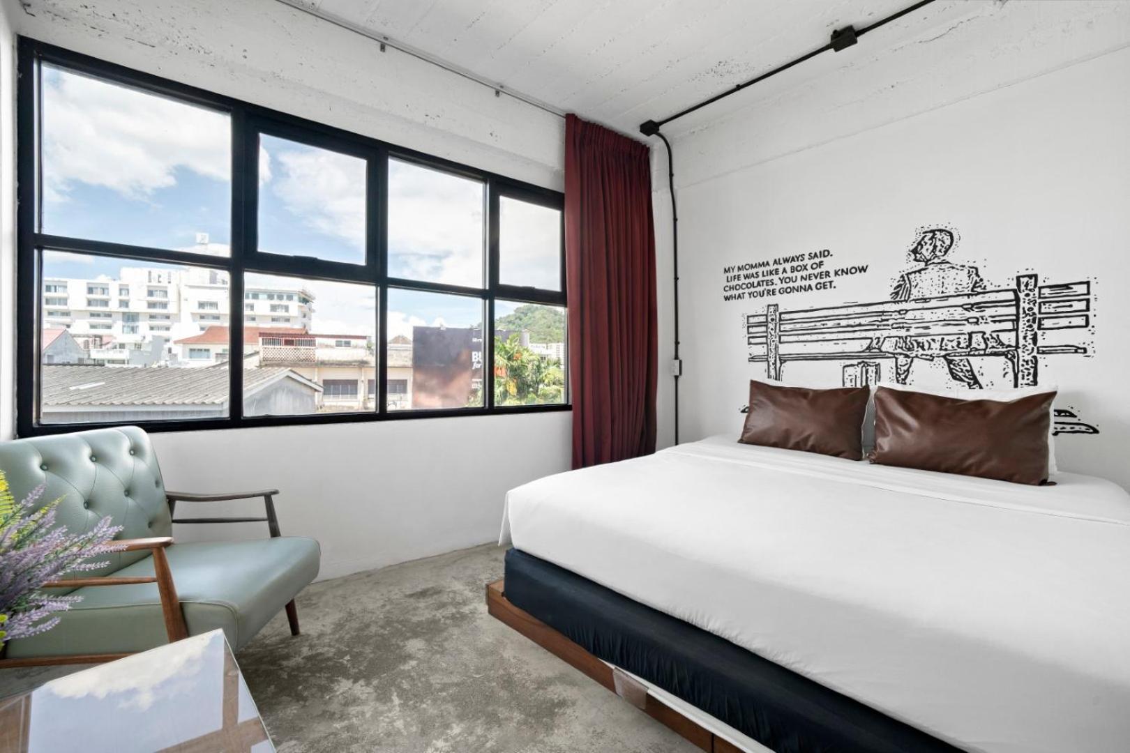 Quip Bed & Breakfast Пхукет Экстерьер фото