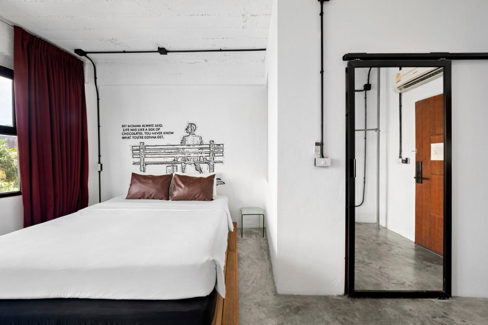 Quip Bed & Breakfast Пхукет Экстерьер фото