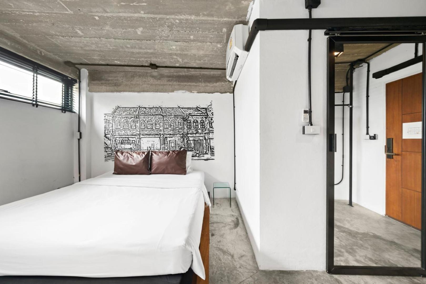 Quip Bed & Breakfast Пхукет Экстерьер фото