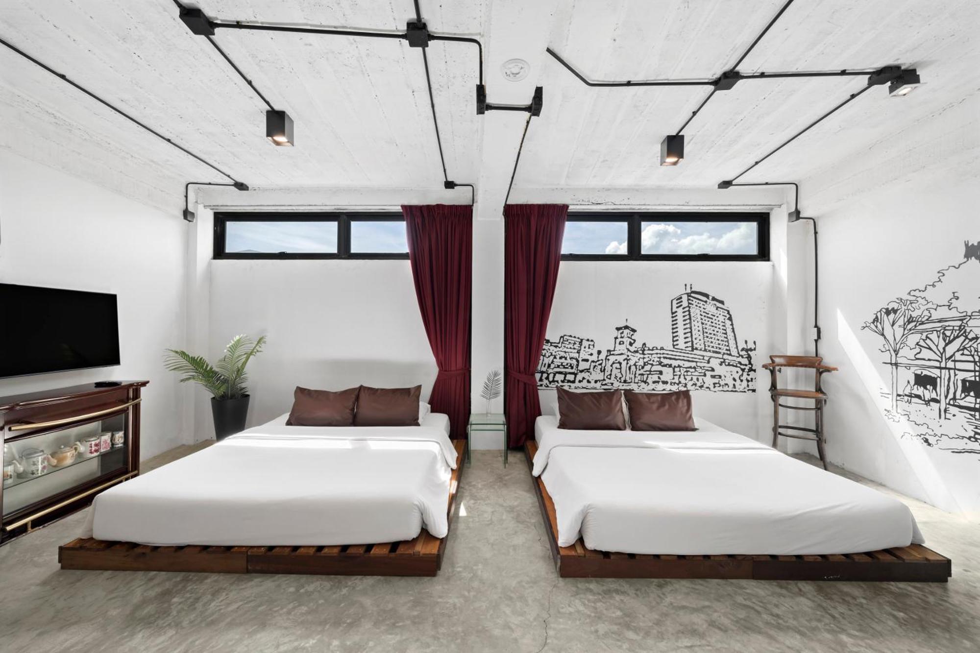 Quip Bed & Breakfast Пхукет Экстерьер фото